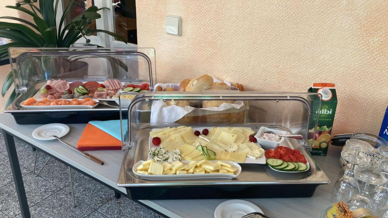 Haus Brandenburg Aparthotel Stechlin Екстериор снимка