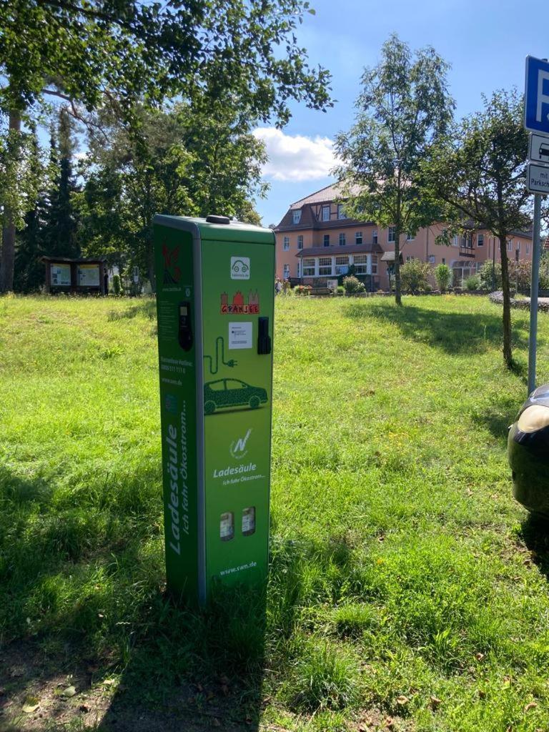 Haus Brandenburg Aparthotel Stechlin Екстериор снимка