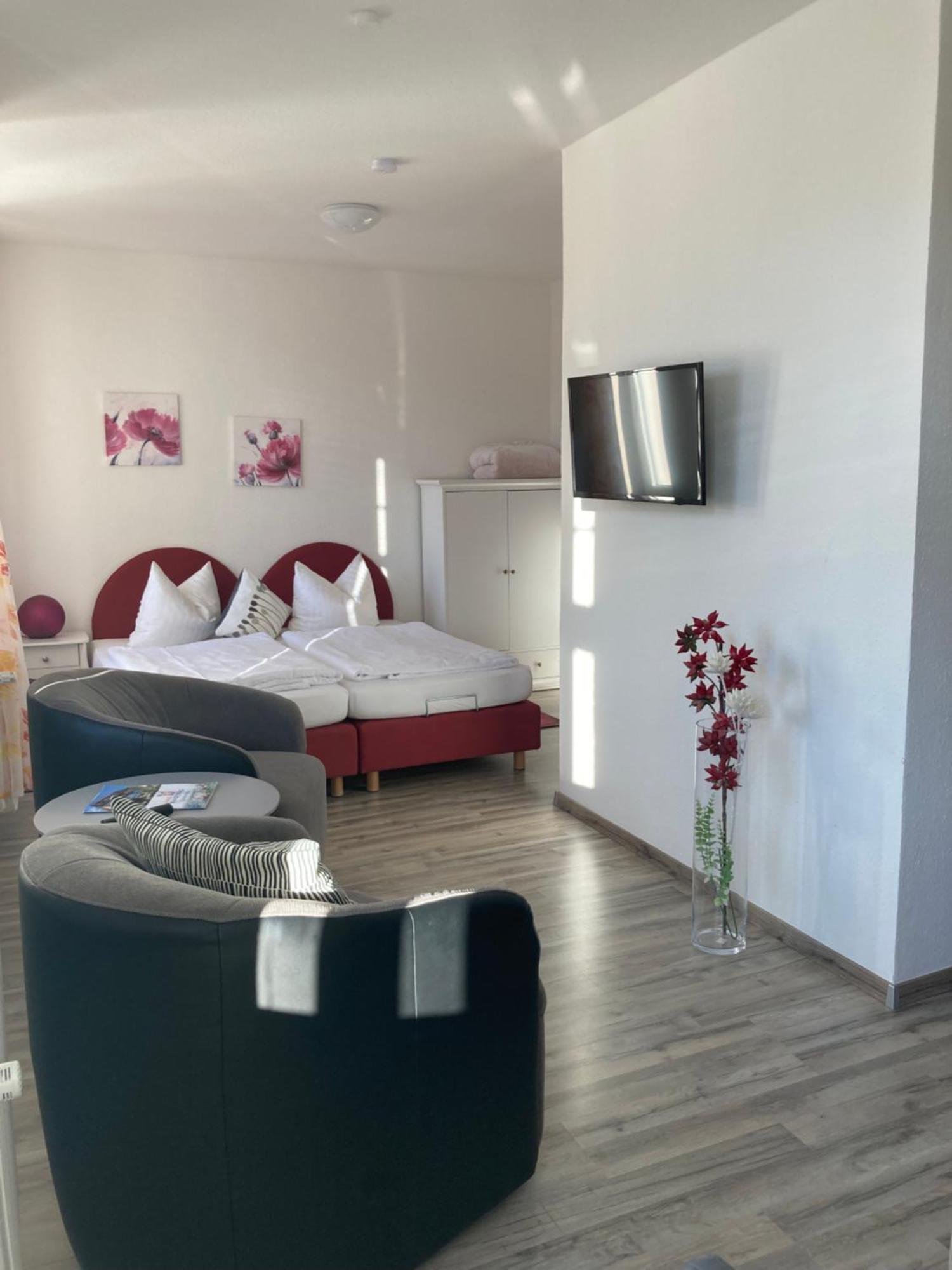 Haus Brandenburg Aparthotel Stechlin Екстериор снимка