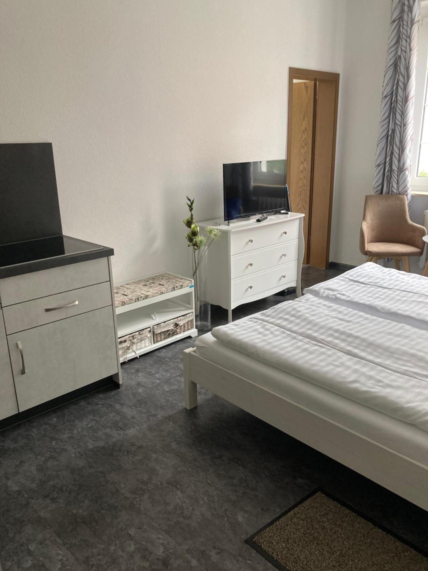 Haus Brandenburg Aparthotel Stechlin Екстериор снимка